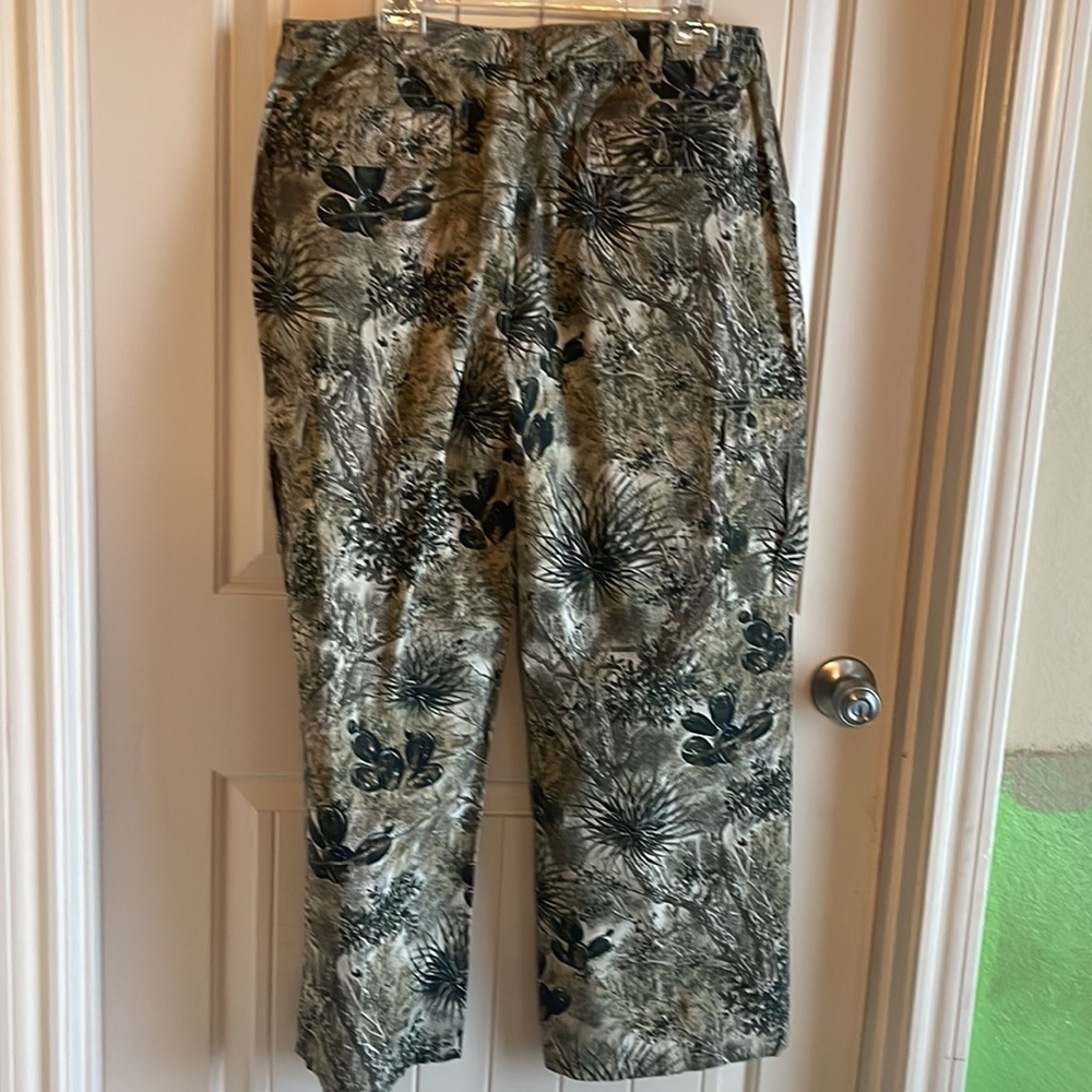 Cargo pants - Picture 2 of 4